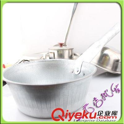 鐵水瓢 傳統(tǒng)與實(shí)用的廚房利器——義烏市容生飾品公司廠價(jià)直銷供應(yīng)